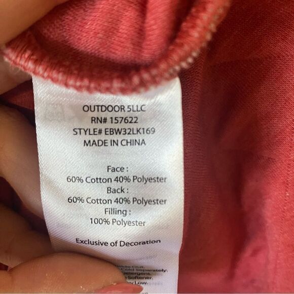 Eddie Bauer Quilted Mock-Neck Sweater - Picture 14 of 15